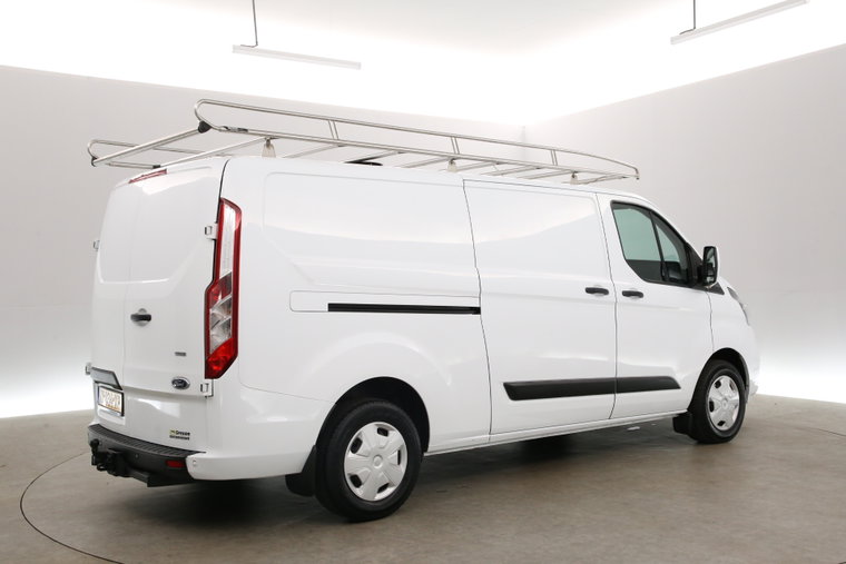 Vehicle Image 26