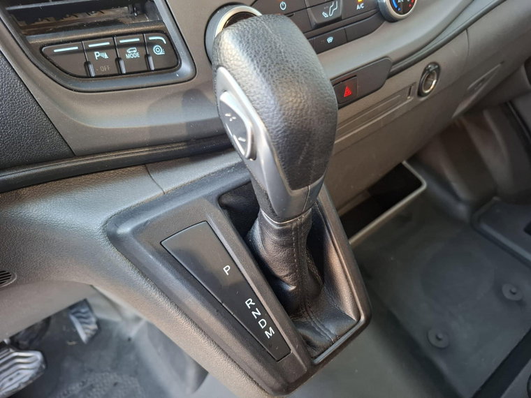 Vehicle Image 29