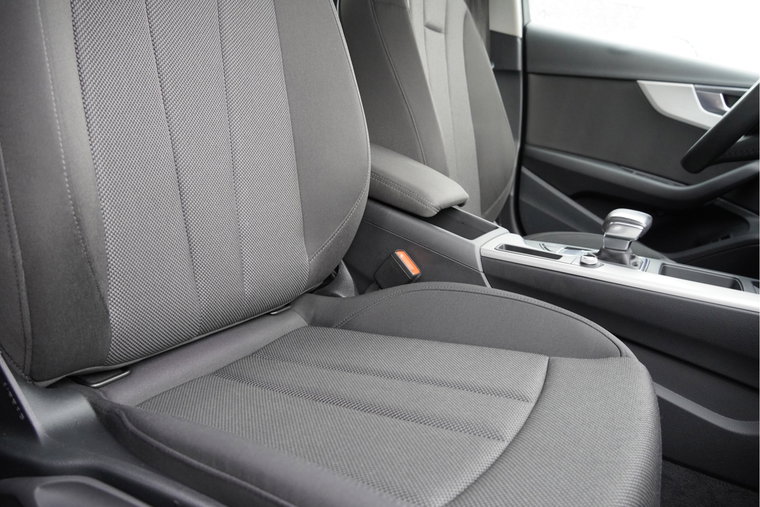 Vehicle Image 18