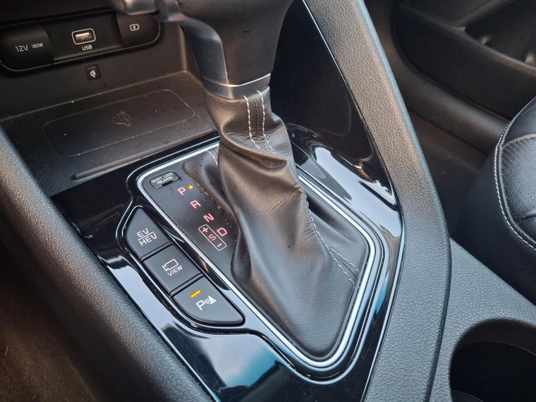 Vehicle Image 22