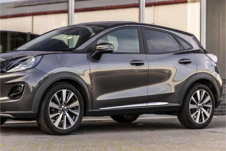 Vehicle Image 15