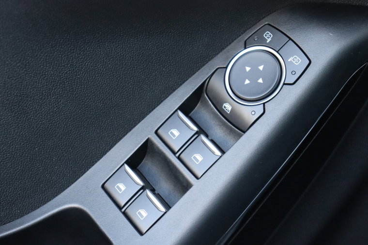 Vehicle Image 24