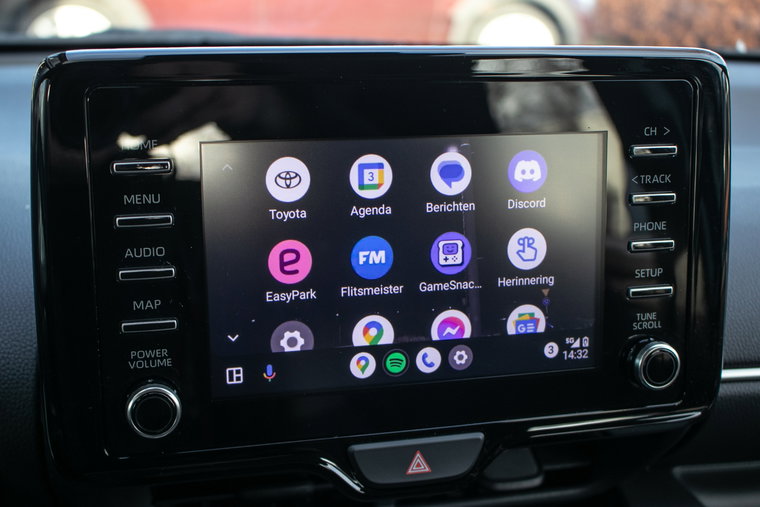 Vehicle Image 18