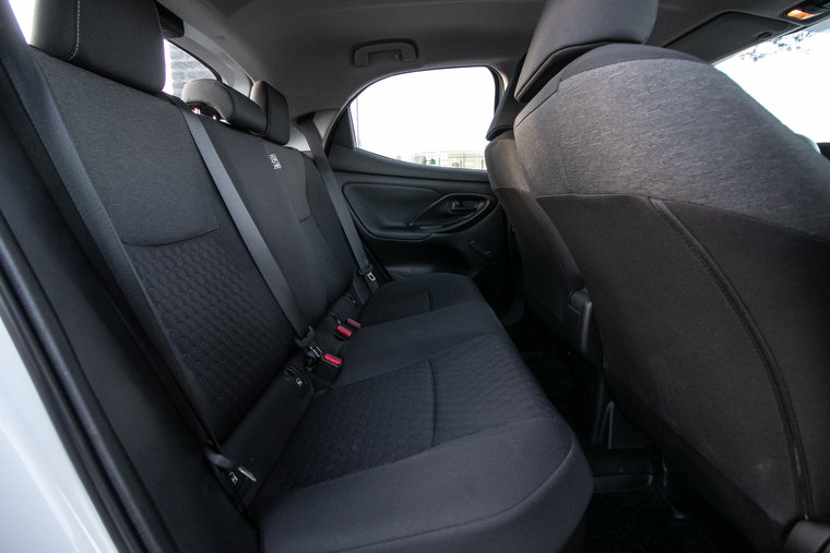Vehicle Image 9