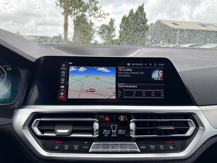 Vehicle Image 22