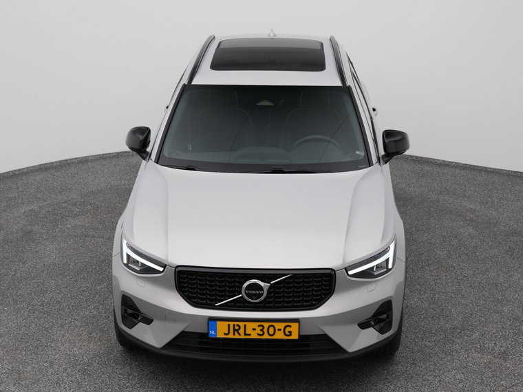 Vehicle Image 26