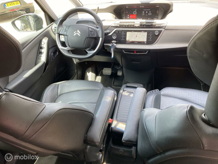 Vehicle Image 37
