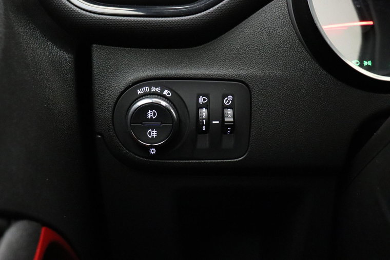 Vehicle Image 27