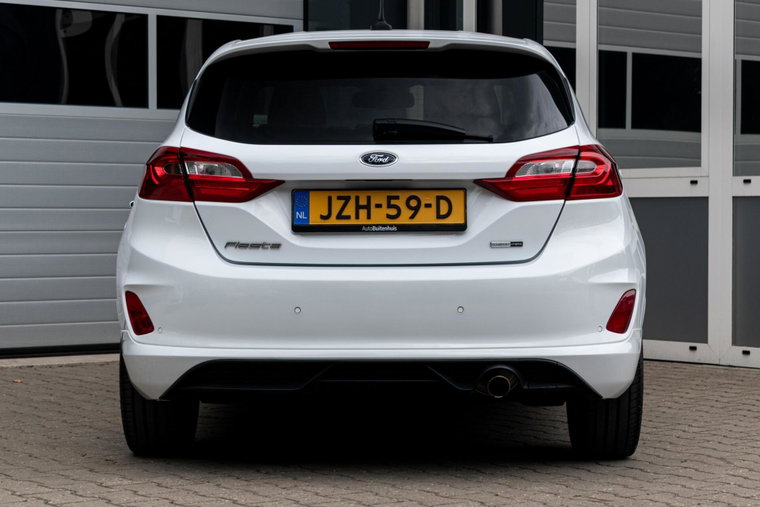 Vehicle Image 30
