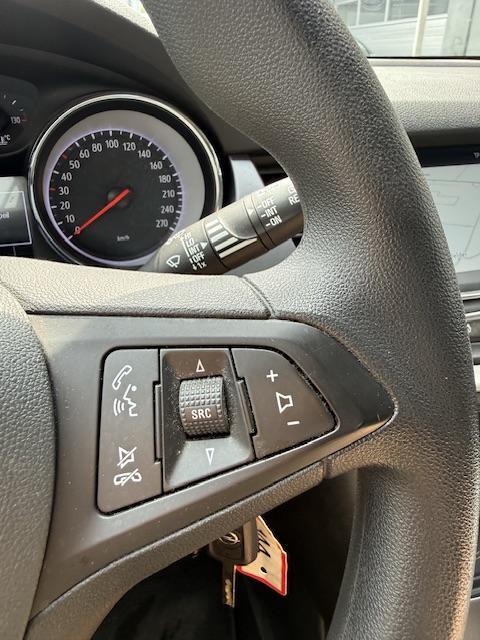 Vehicle Image 29