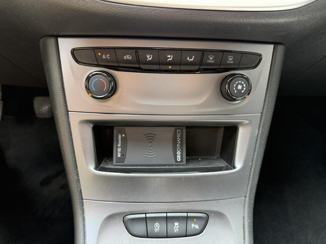 Vehicle Image 34