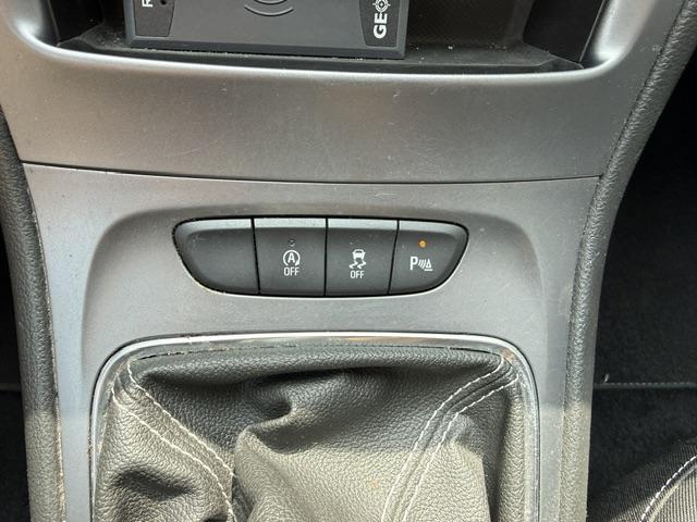Vehicle Image 35