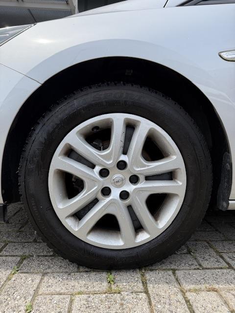 Vehicle Image 37
