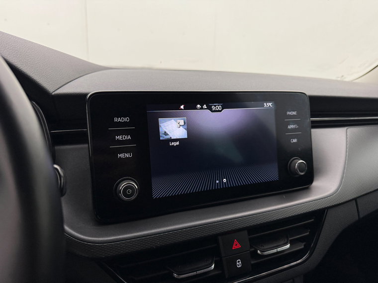 Vehicle Image 22
