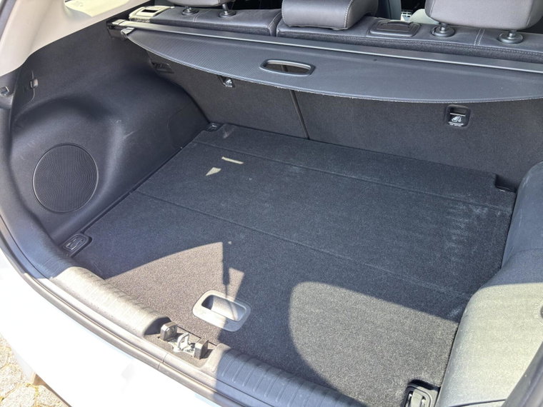 Vehicle Image 38