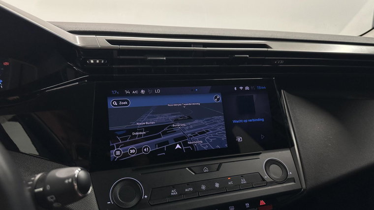 Vehicle Image 39