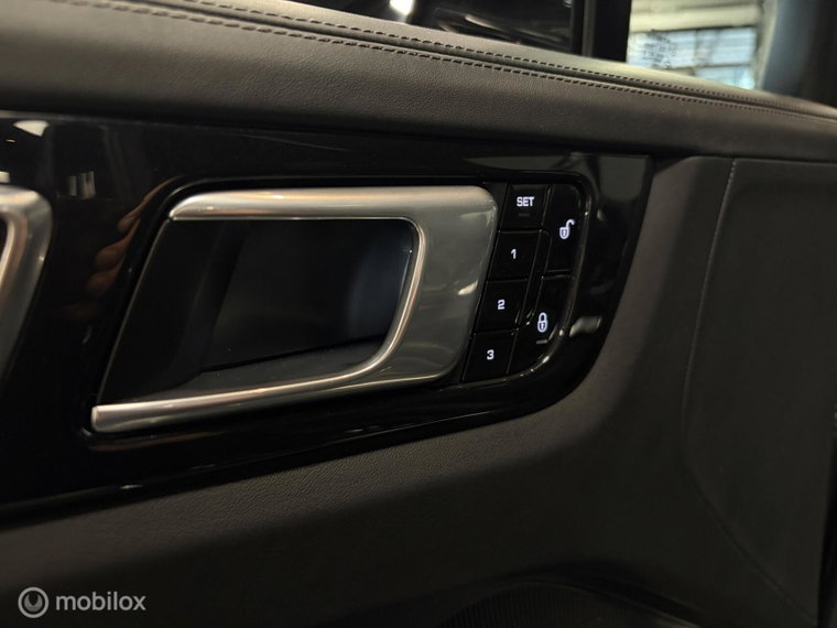 Vehicle Image 45
