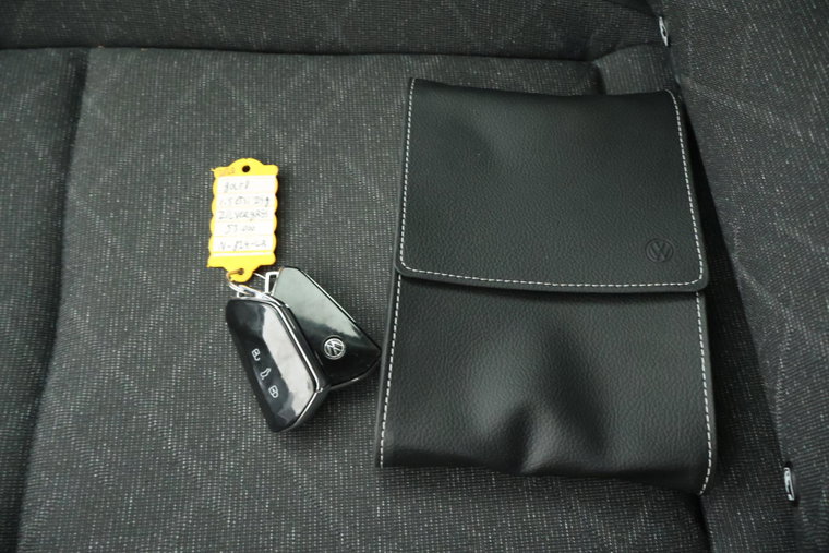 Vehicle Image 39