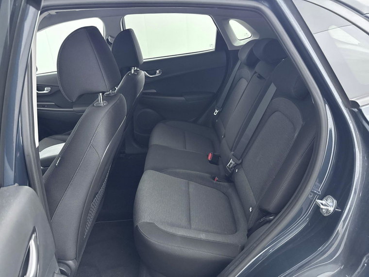 Vehicle Image 28