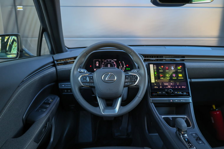 Vehicle Image 22