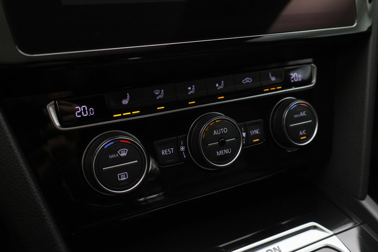 Vehicle Image 52