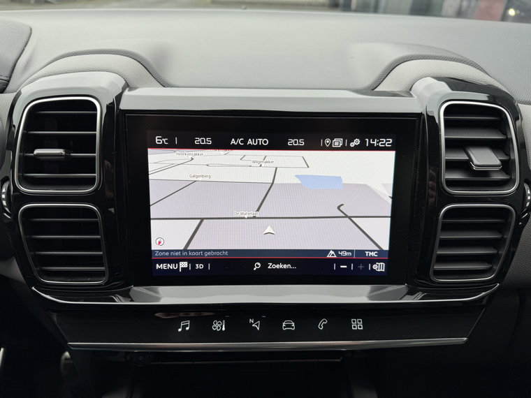 Vehicle Image 35