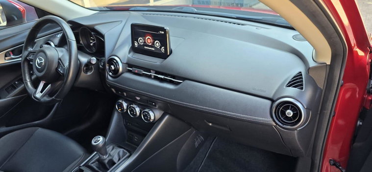 Vehicle Image 32