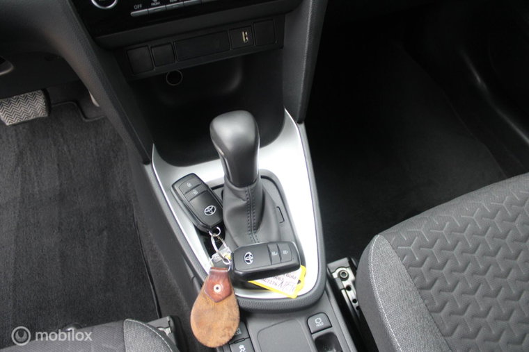 Vehicle Image 38
