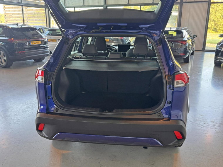 Vehicle Image 22