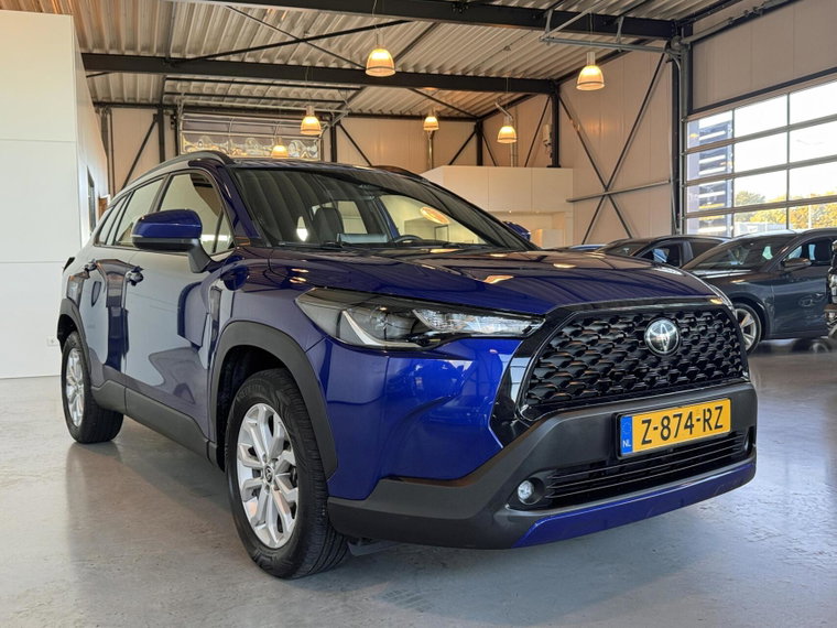 Vehicle Image 6