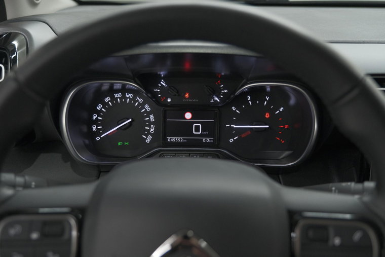 Vehicle Image 36