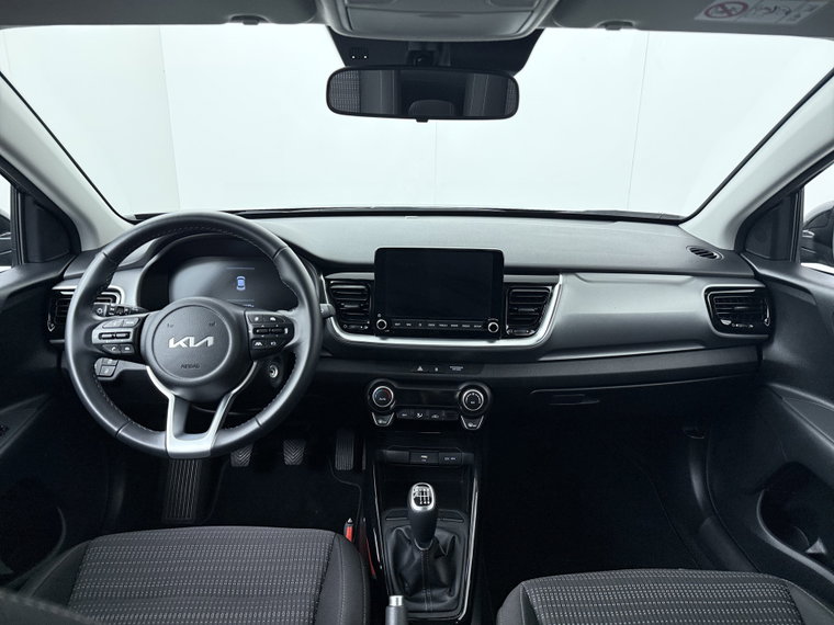 Vehicle Image 37