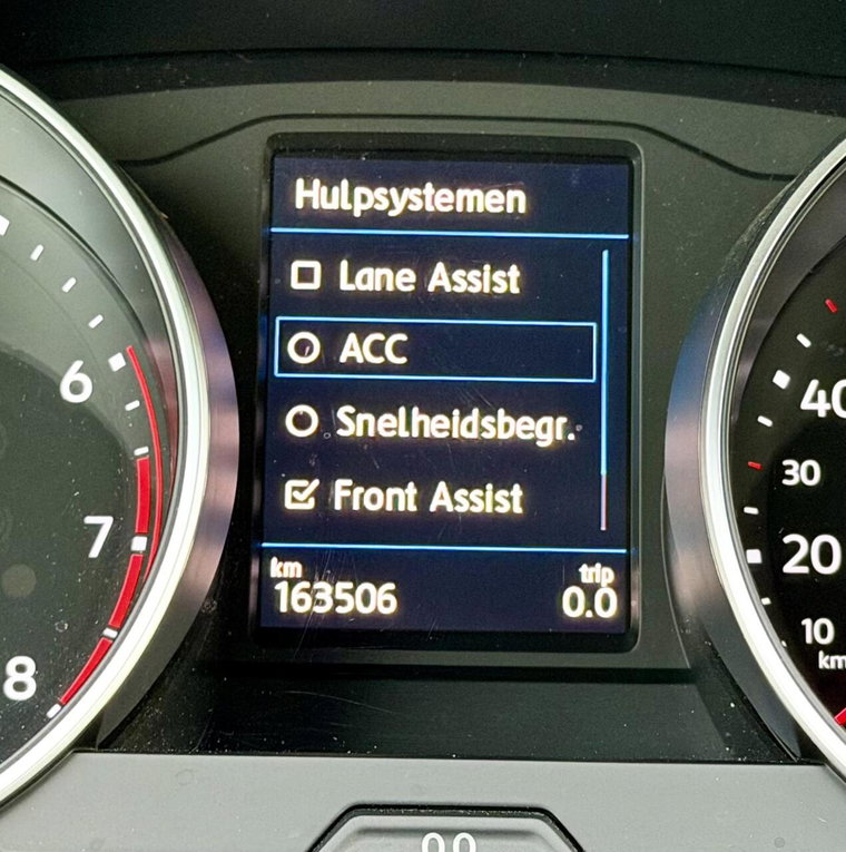 Vehicle Image 24