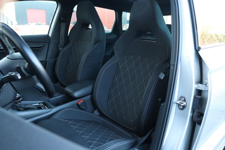 Vehicle Image 20