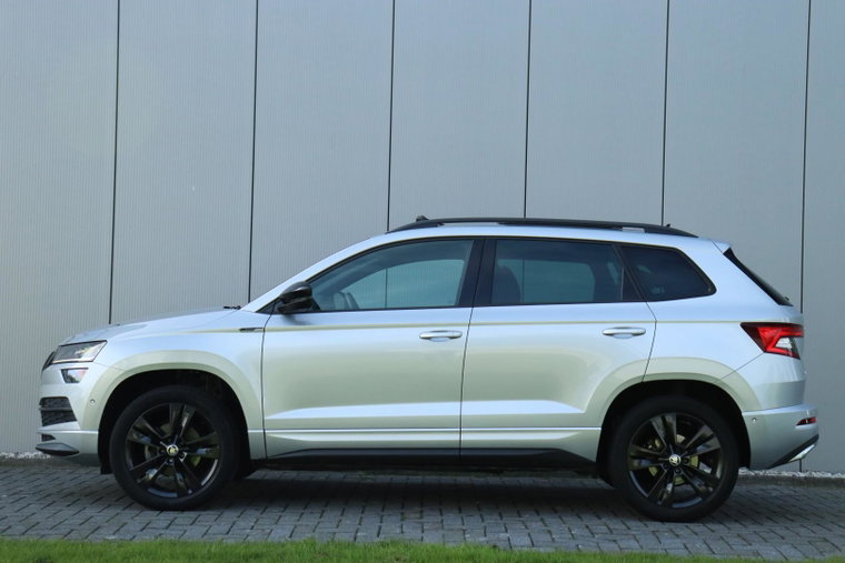 Vehicle Image 6