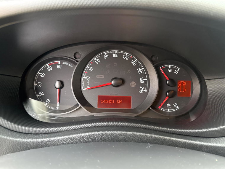 Vehicle Image 12