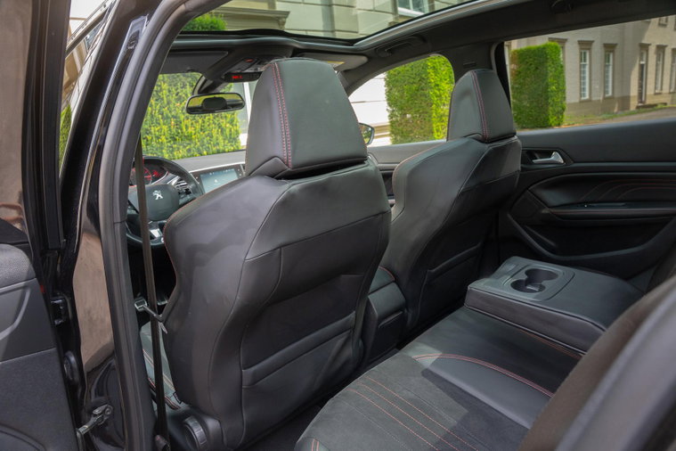 Vehicle Image 36