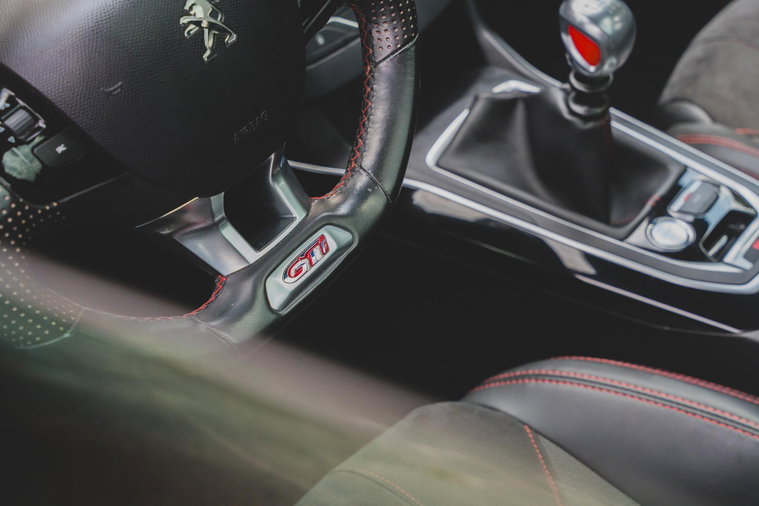 Vehicle Image 40