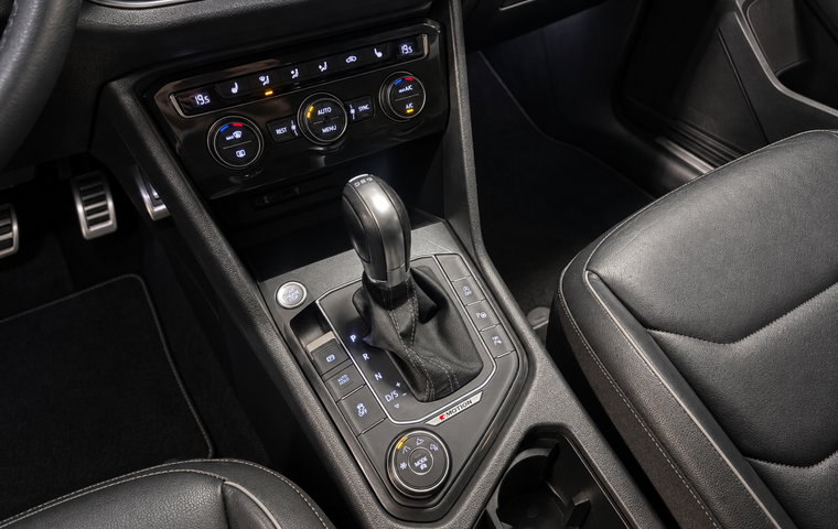 Vehicle Image 17