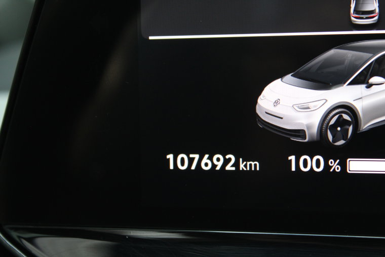 Vehicle Image 30