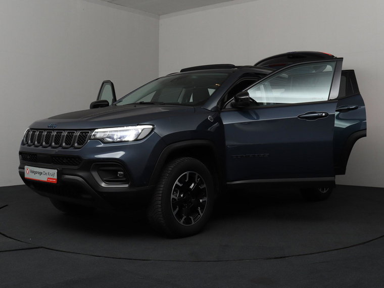 Vehicle Image 40
