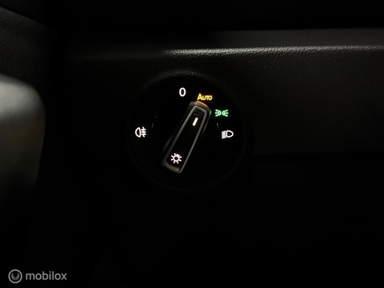 Vehicle Image 50