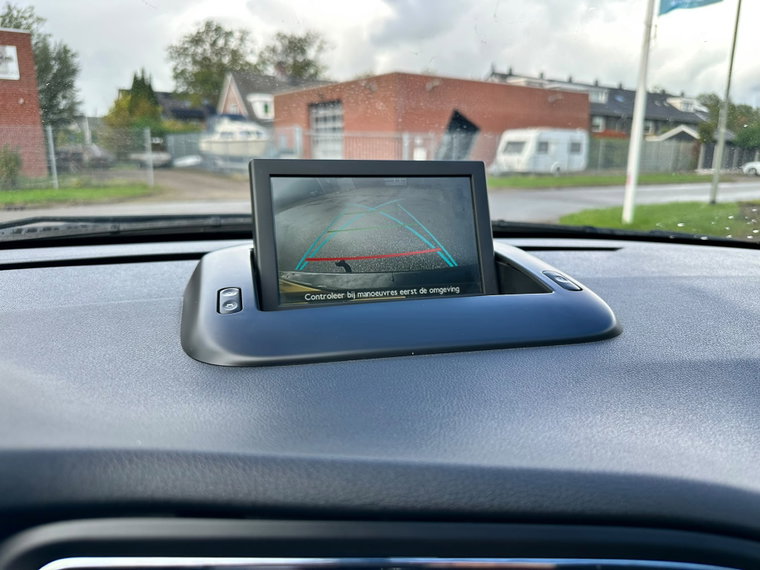 Vehicle Image 27