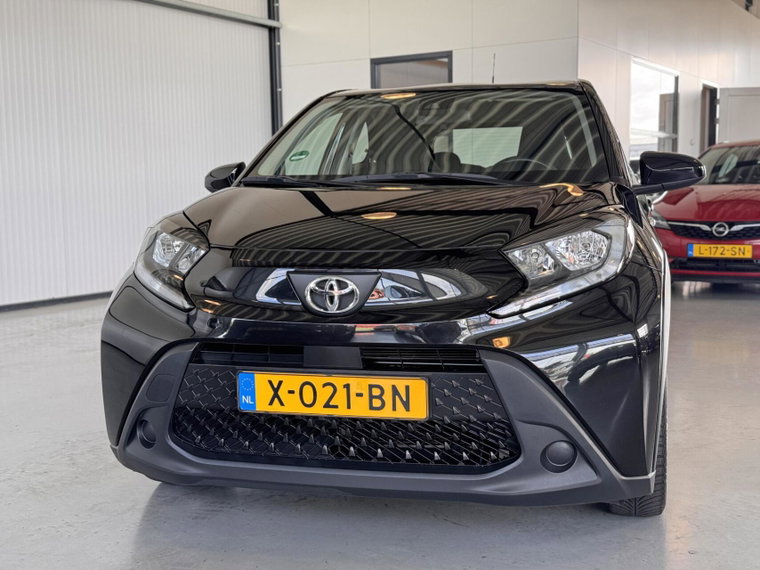 Vehicle Image 19