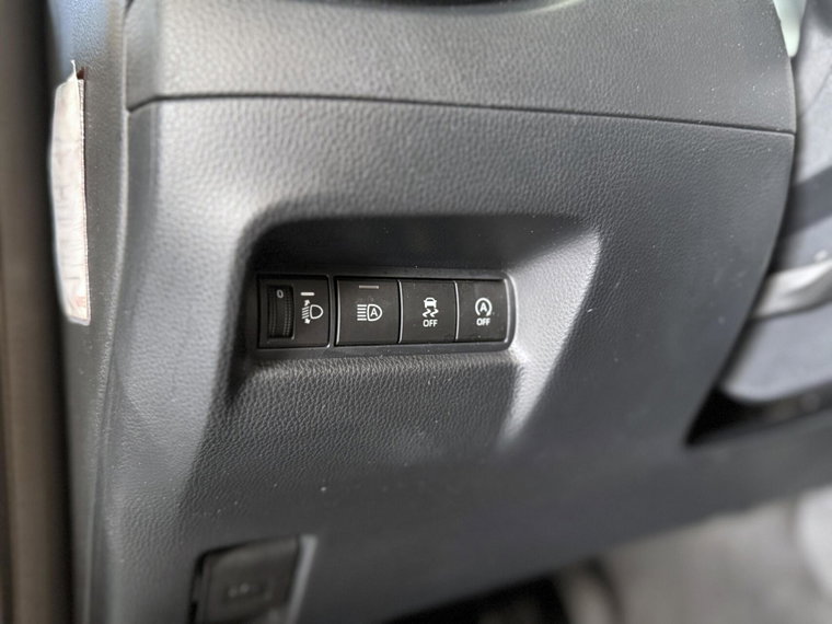 Vehicle Image 24