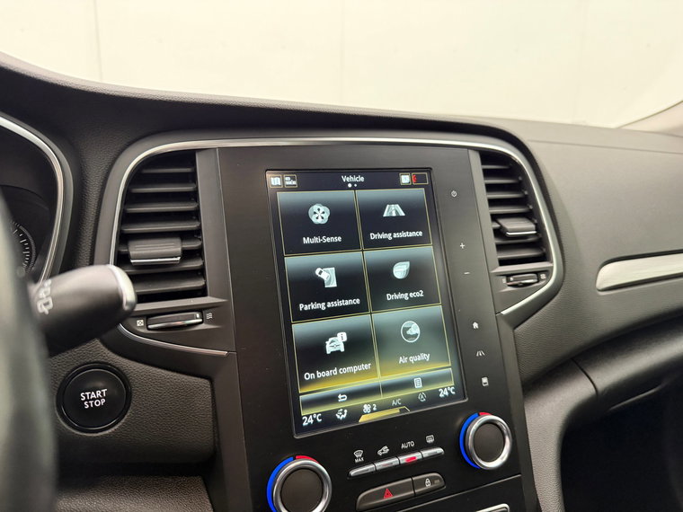 Vehicle Image 22