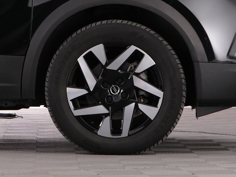 Vehicle Image 41