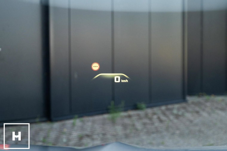 Vehicle Image 38