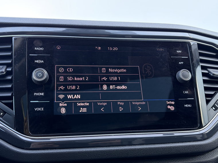 Vehicle Image 26