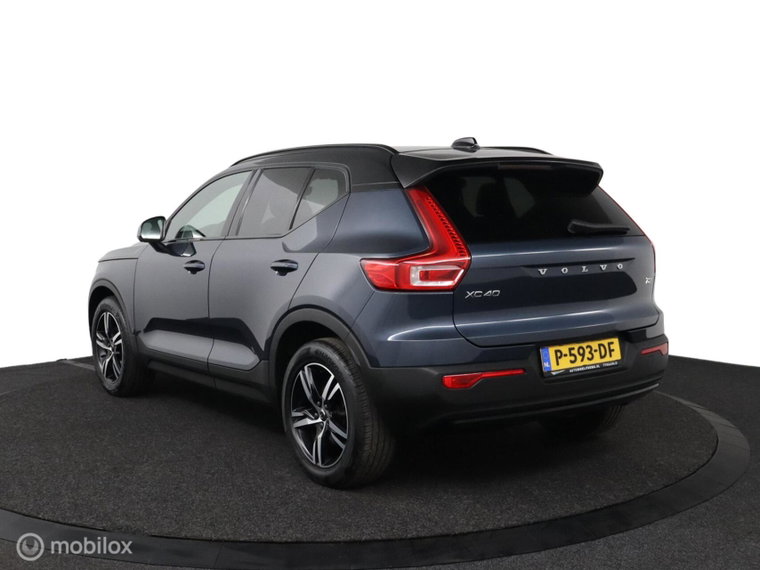 Vehicle Image 40
